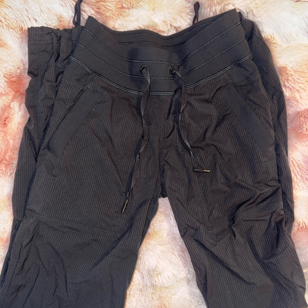 lululemon dance studio pants - full length